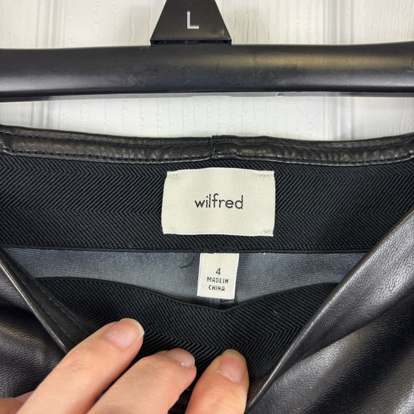 Wilfred Roma black faux leather flare pants sz 4 - Picture 4 of 8